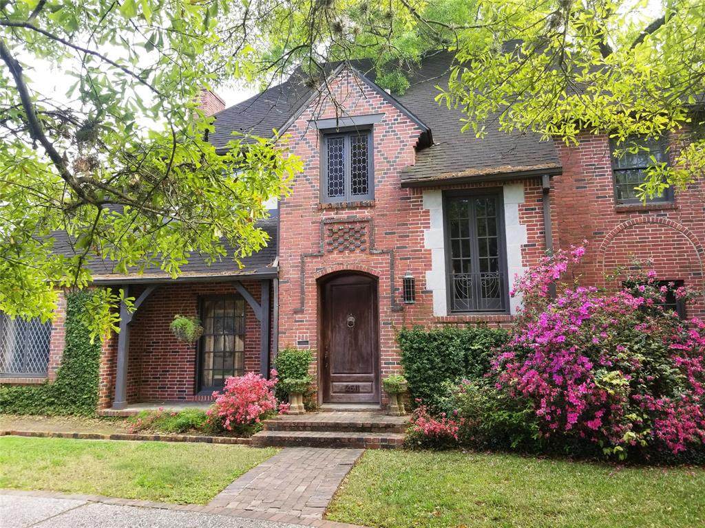 2511 Inwood Drive - Photo 1