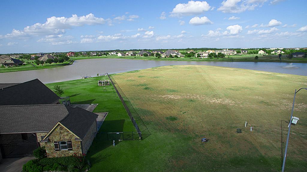 26802 Silhouette Court - Photo 1
