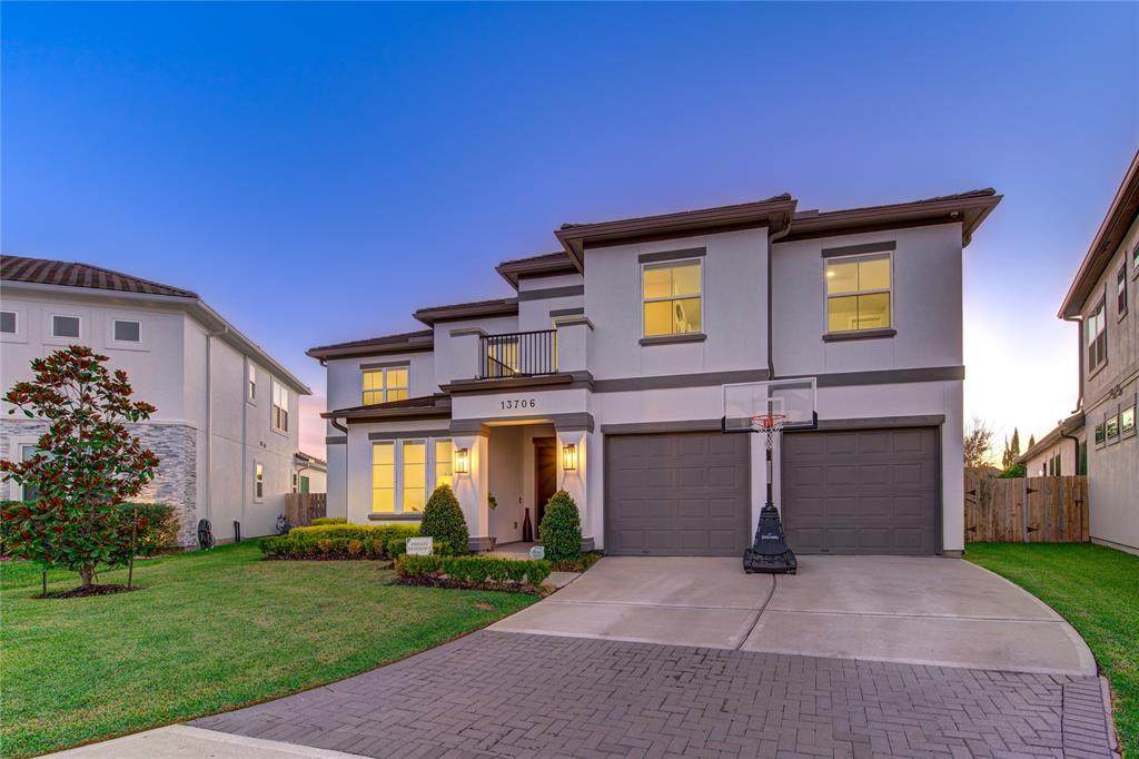 13706 Sandford Lake Circle - Photo 1