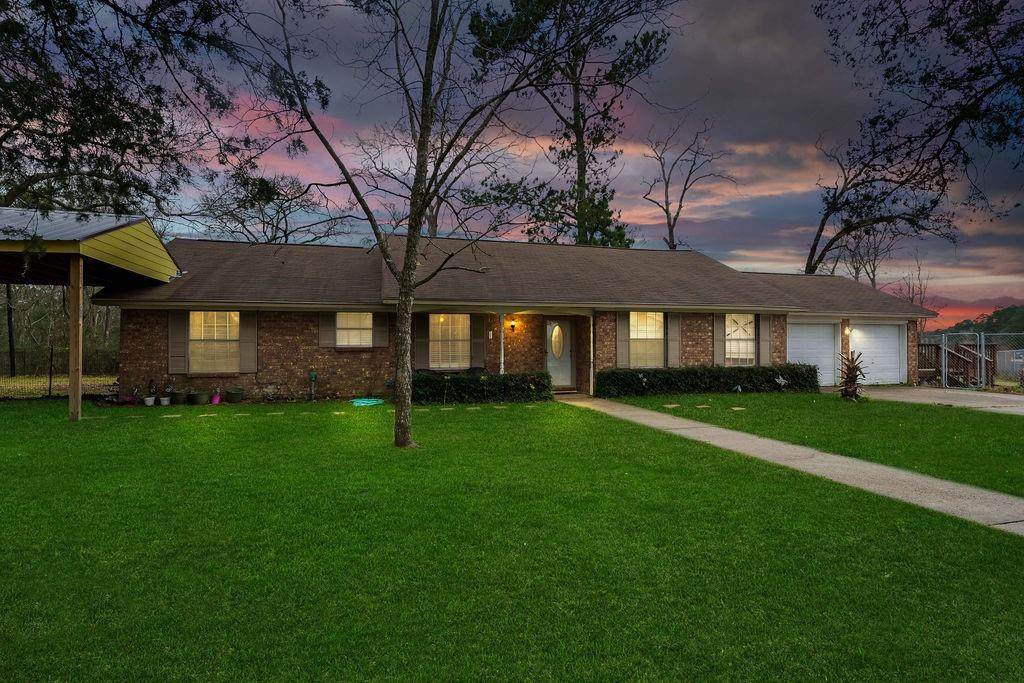20215 Fm 1488 Road Road - Photo 1