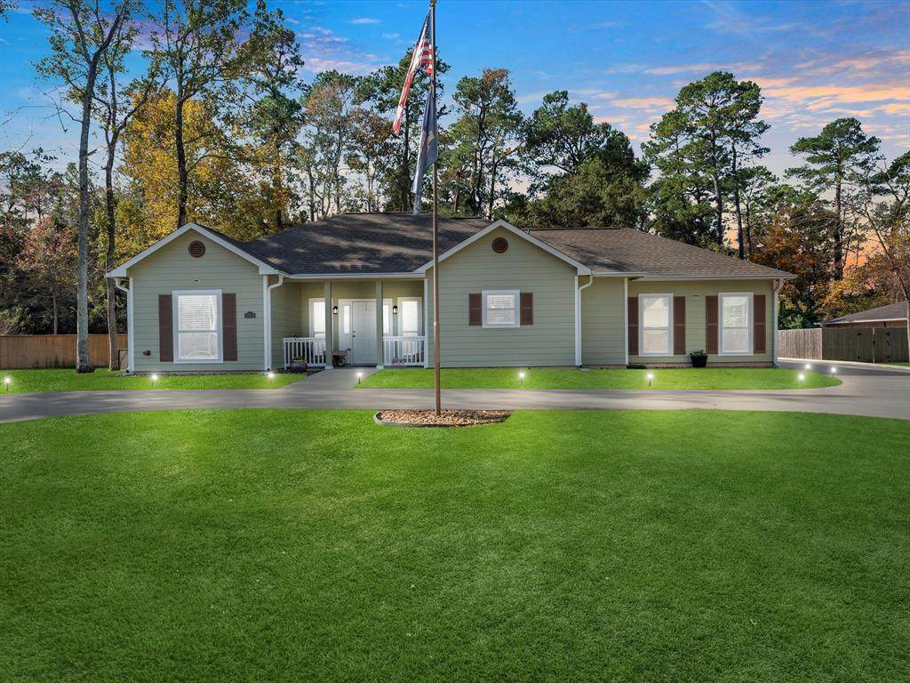 12811 Lakeside Terrace Drive - Photo 1