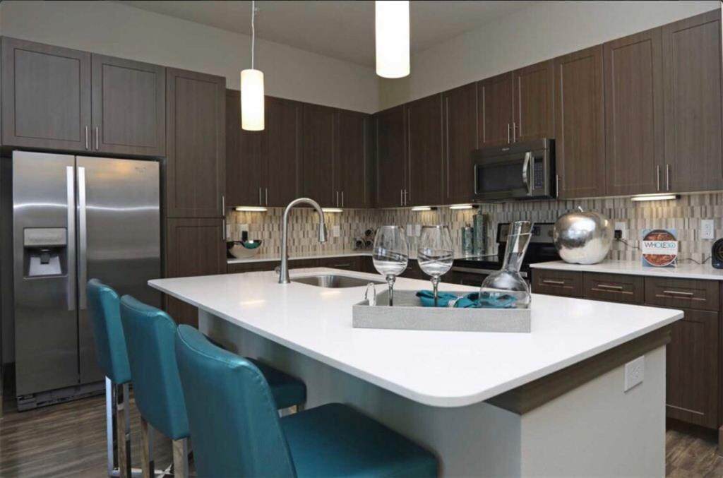 5454 Washington Avenue - Photo 1