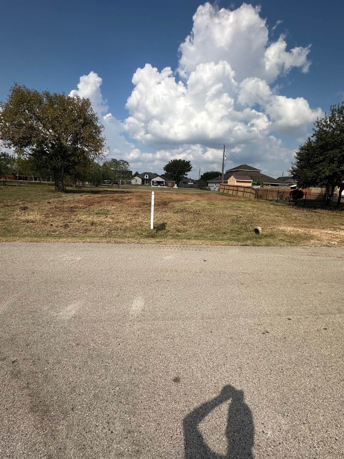 000 Pinedale Avenue - Photo 1