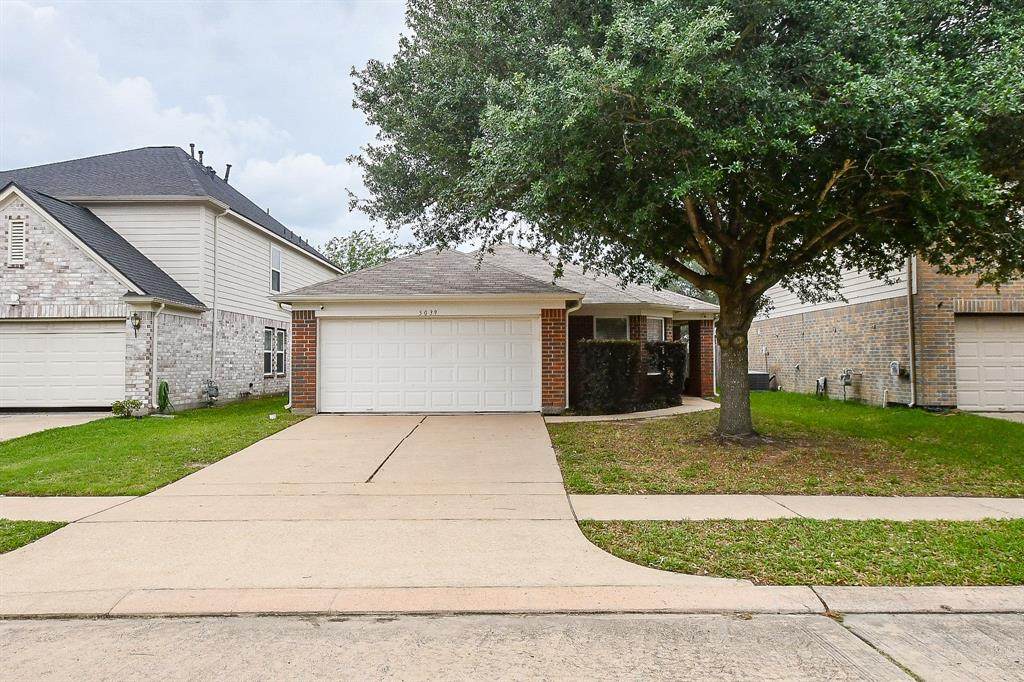 5039 Ivy Fair Way - Photo 1