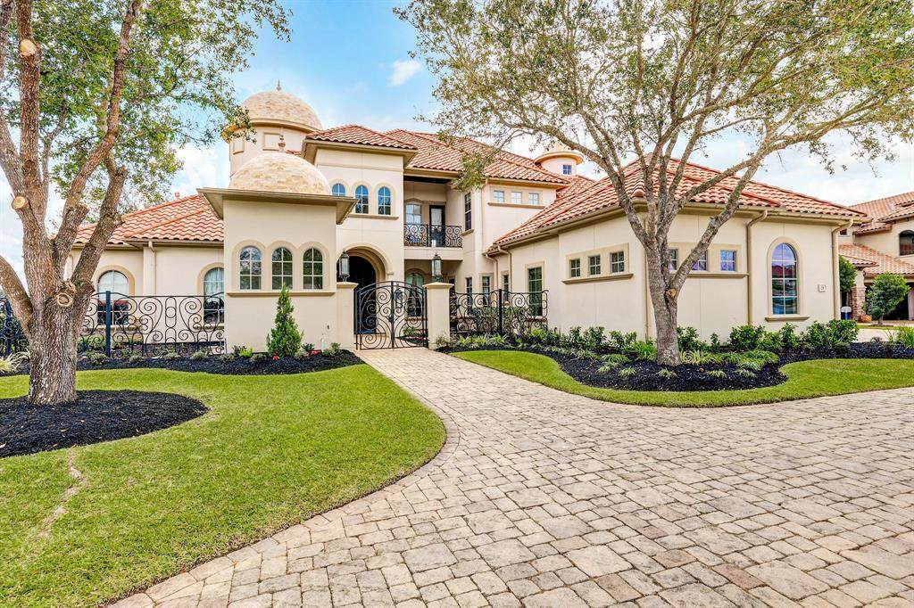28 Miramar Heights Circle - Photo 1