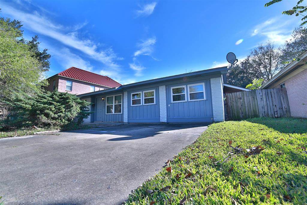 4507 Mimosa Drive - Photo 1