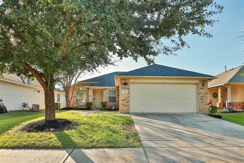 15807 Sarasam Creek Court - Photo 1