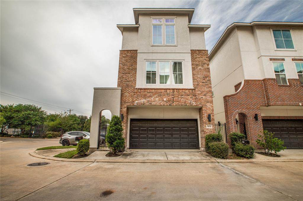 5634 Woodbrook Way - Photo 1
