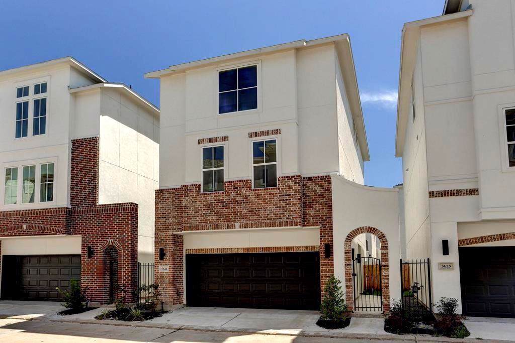 5630 Woodbrook Way - Photo 1