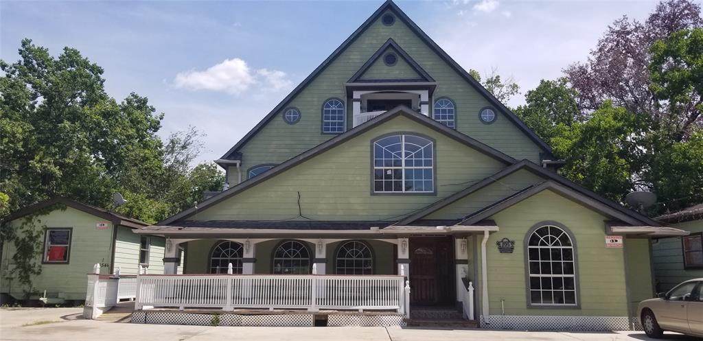 14540 Texarkana Street - Photo 1