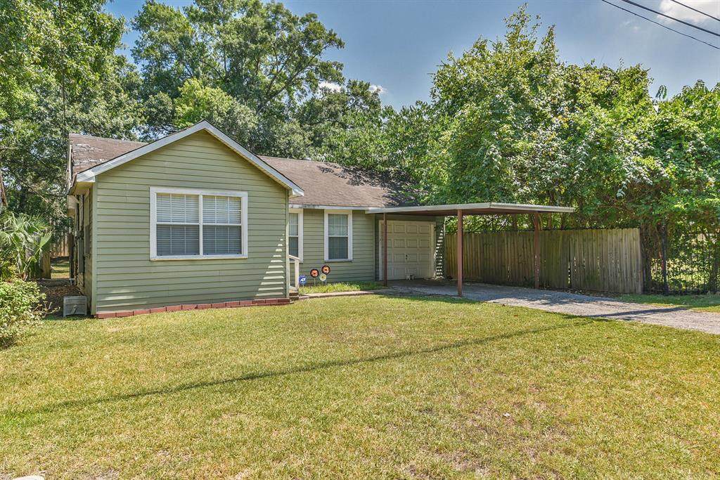 1721 22nd Street - Photo 1