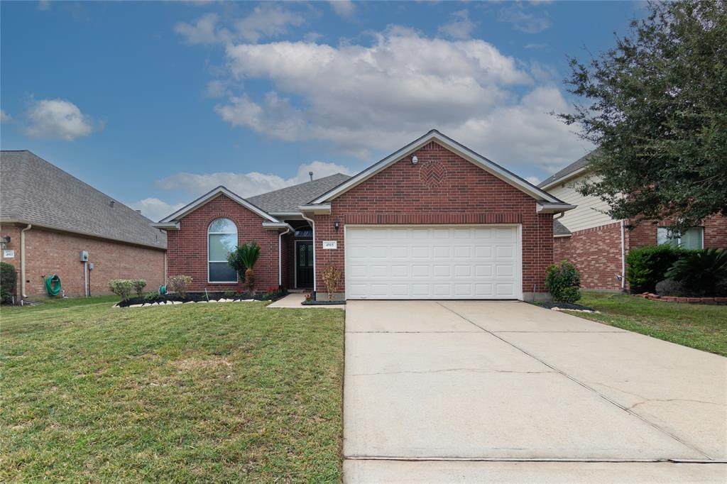 4915 Ivory Meadows Lane - Photo 1