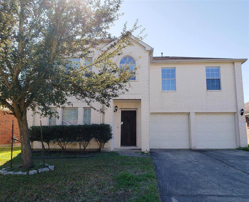 9119 Ferndale Place Drive - Photo 1