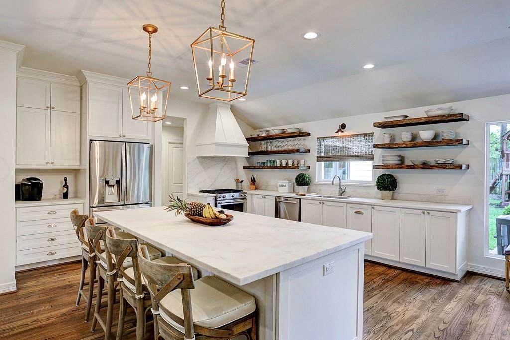 5326 Windswept Lane - Photo 1