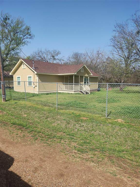 609 Barton Street - Photo 1