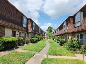 9303 Hammerly Boulevard - Photo 1