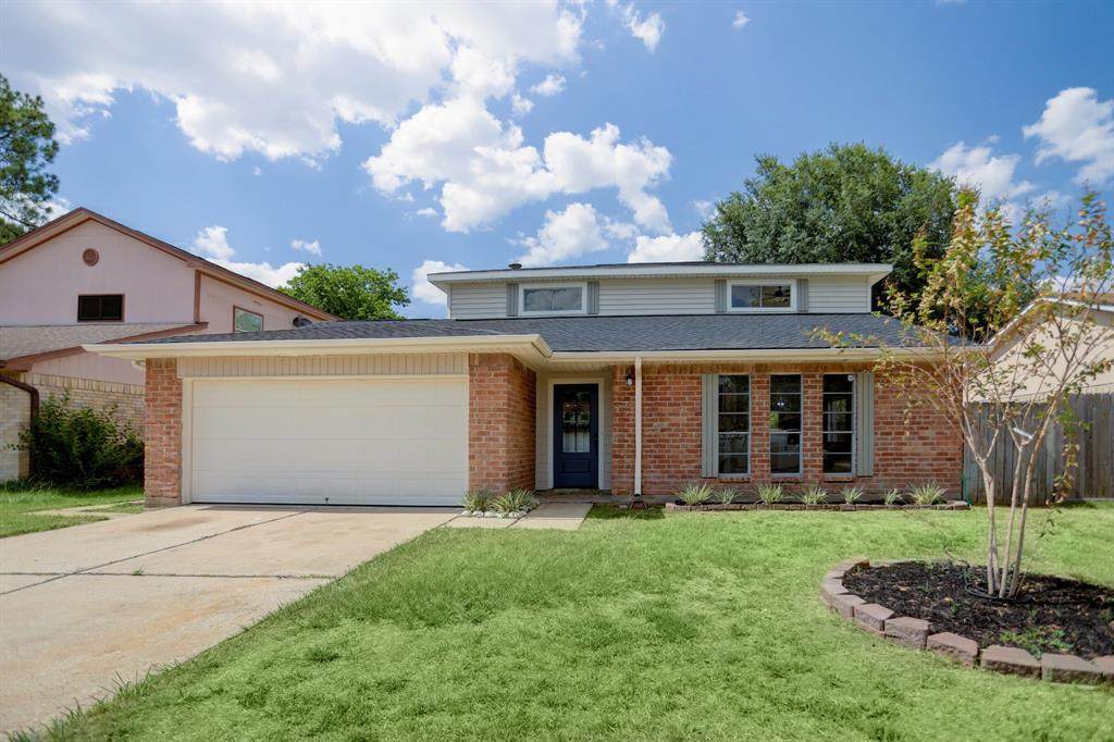1906 Windy Peaks Court - Photo 1