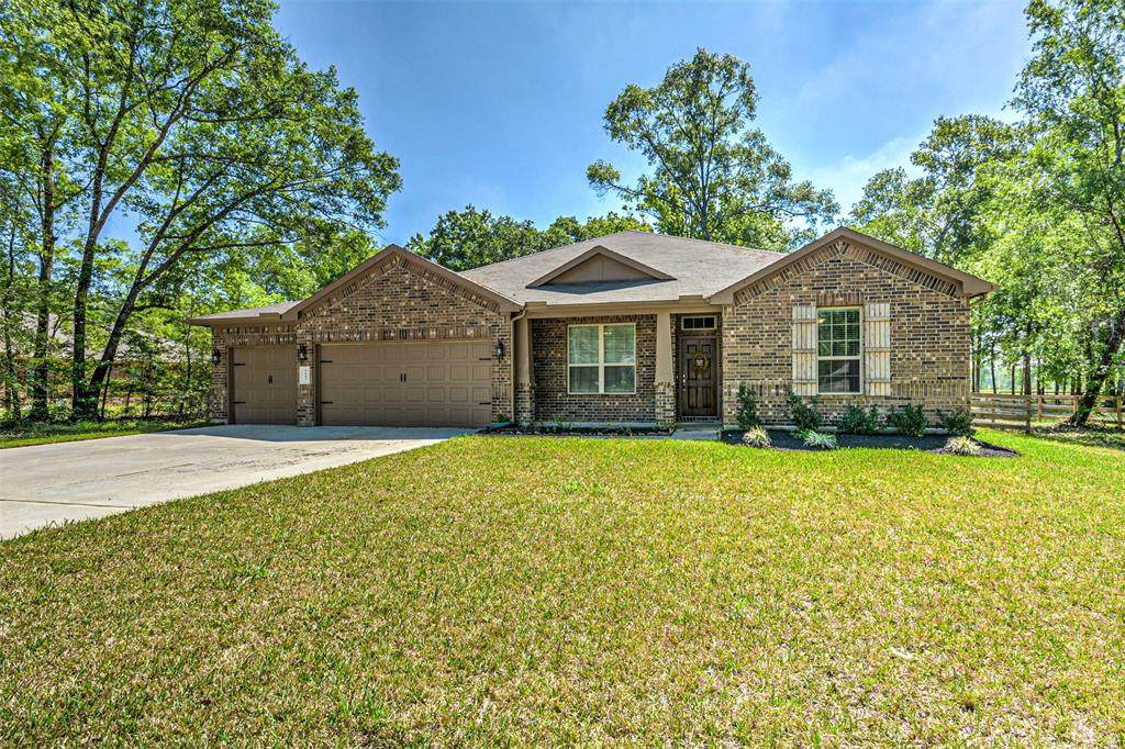 9127 White Tail Drive - Photo 1