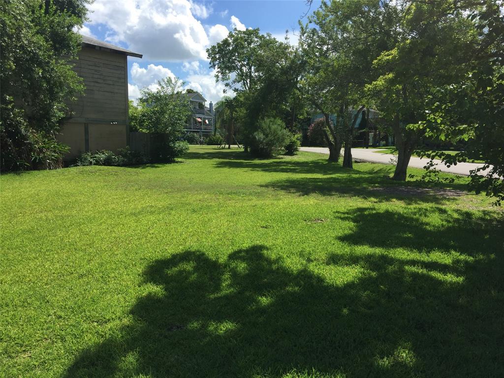 131 Shore Drive - Photo 1