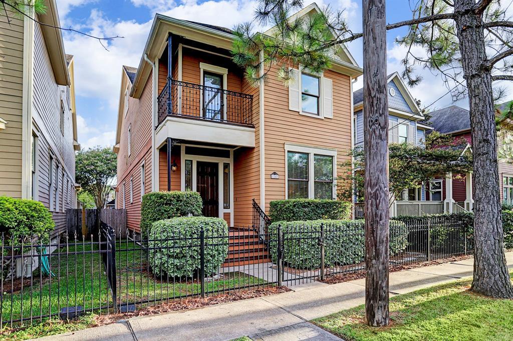 1248 22nd Street - Photo 1