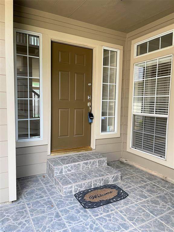 86 Valley Oaks Circle - Photo 1