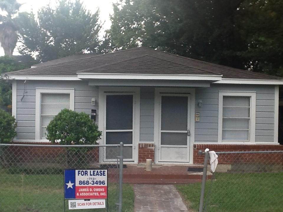 5136 Bell Street - Photo 1