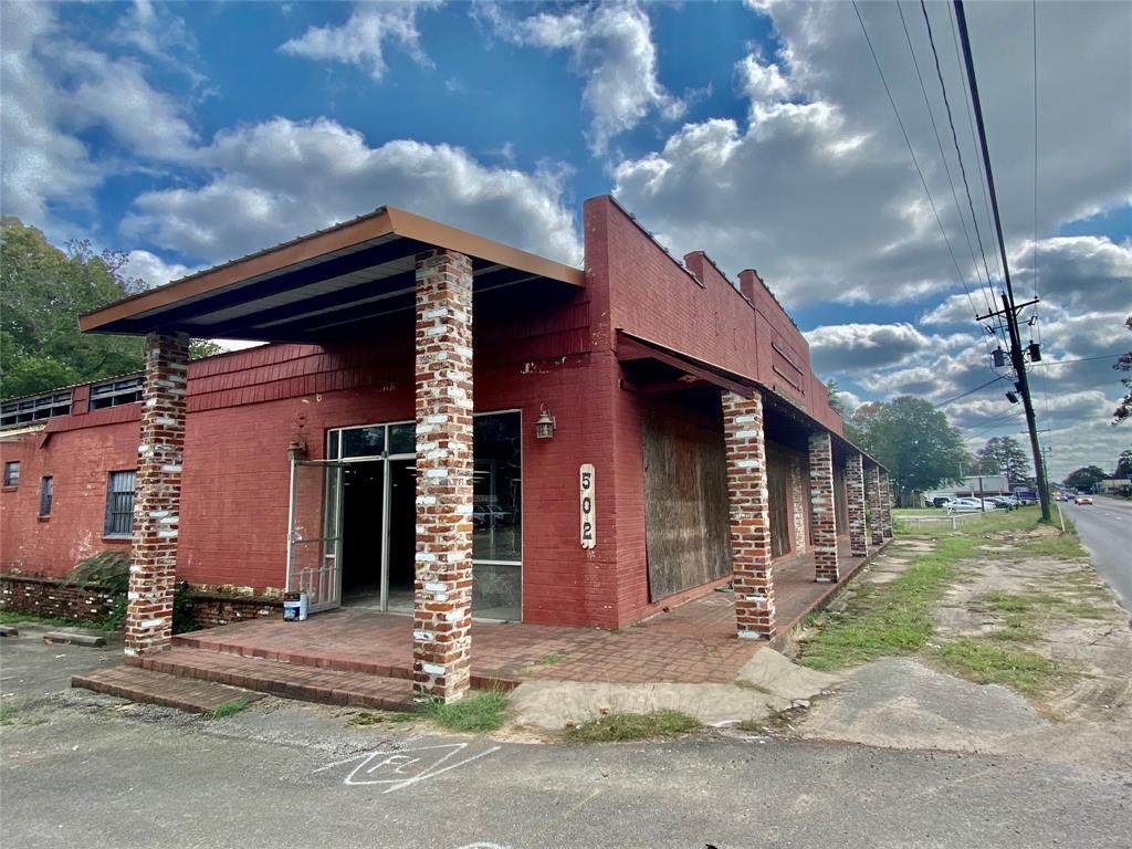 502 Magnolia Street - Photo 1