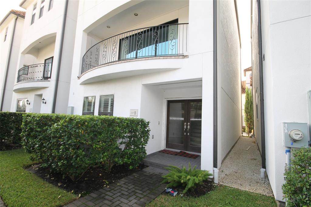 5531 Pine Street - Photo 1