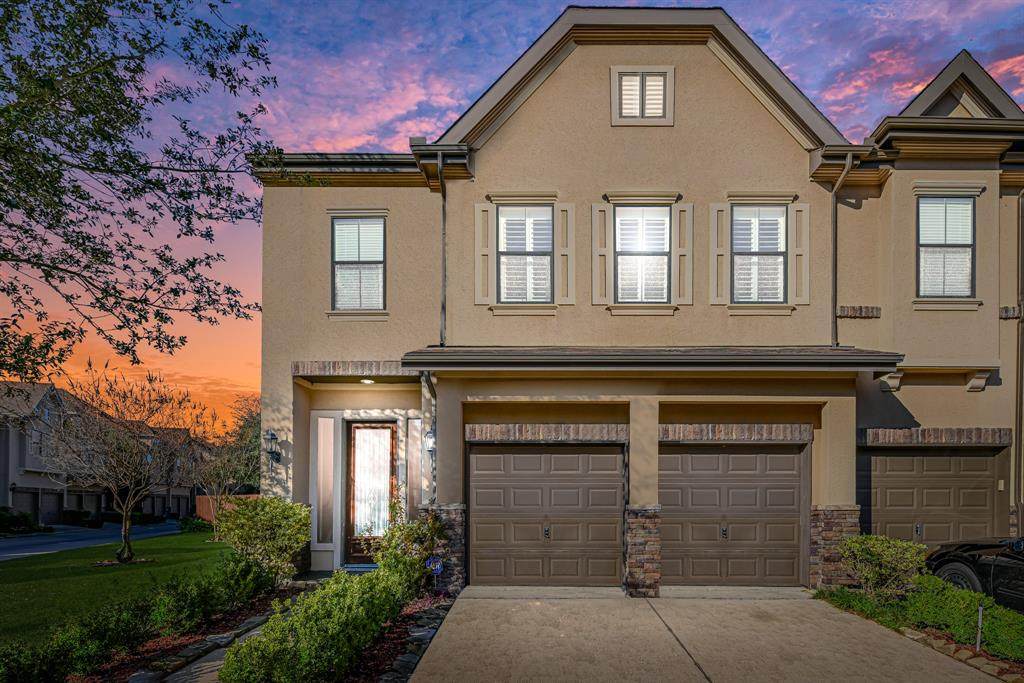 11630 Royal Oaks Crossing - Photo 1