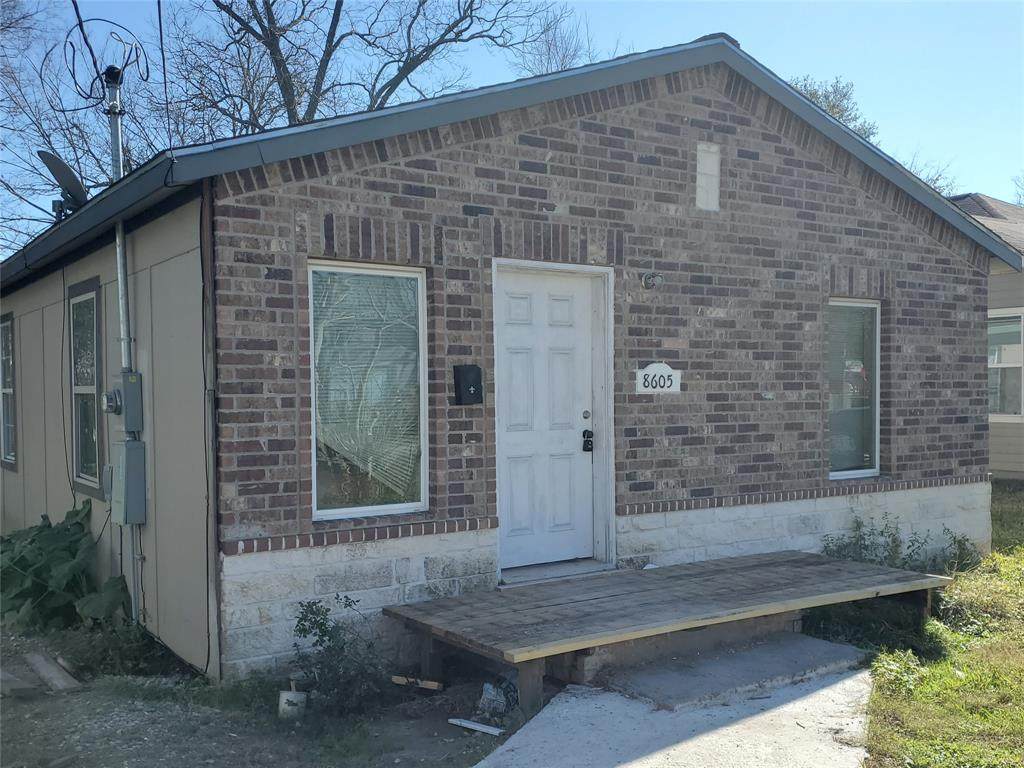 8605 Dosia Street - Photo 1