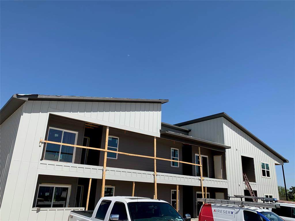 1326 Prairie Drive - Photo 1