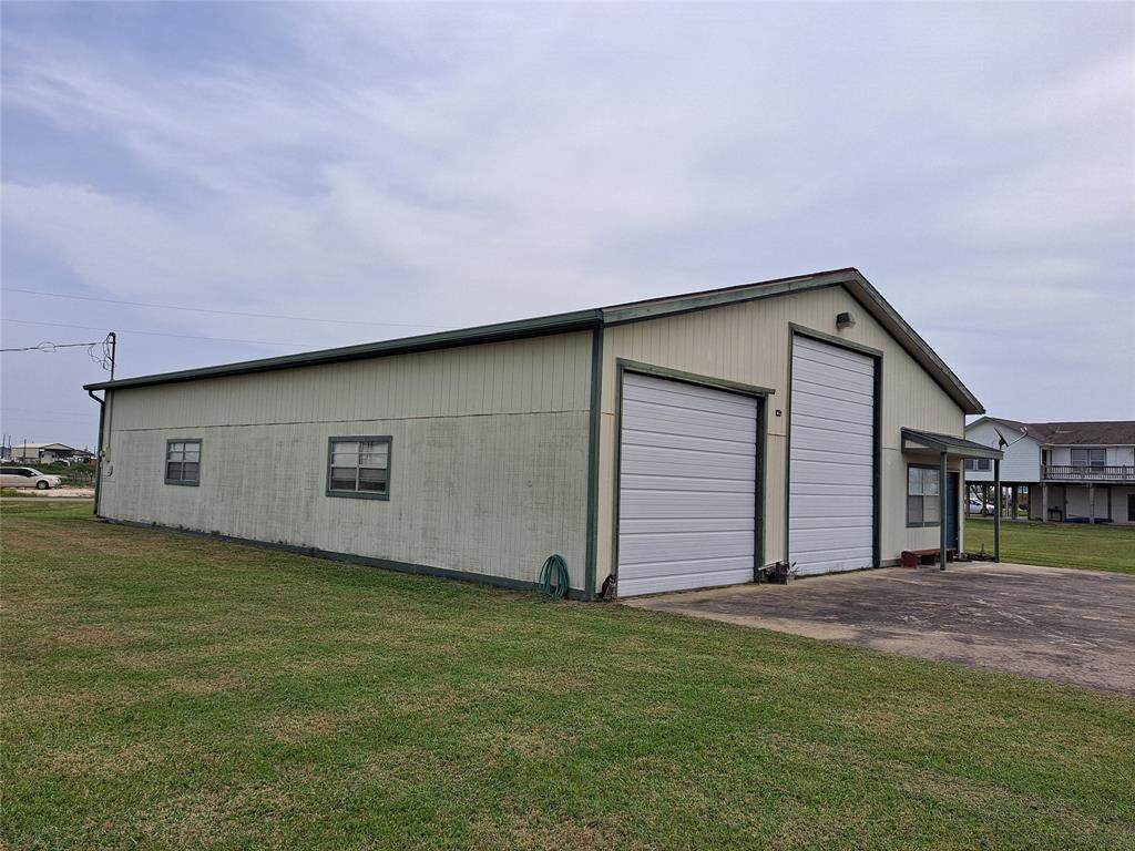688 Blue Water Boulevard - Photo 1