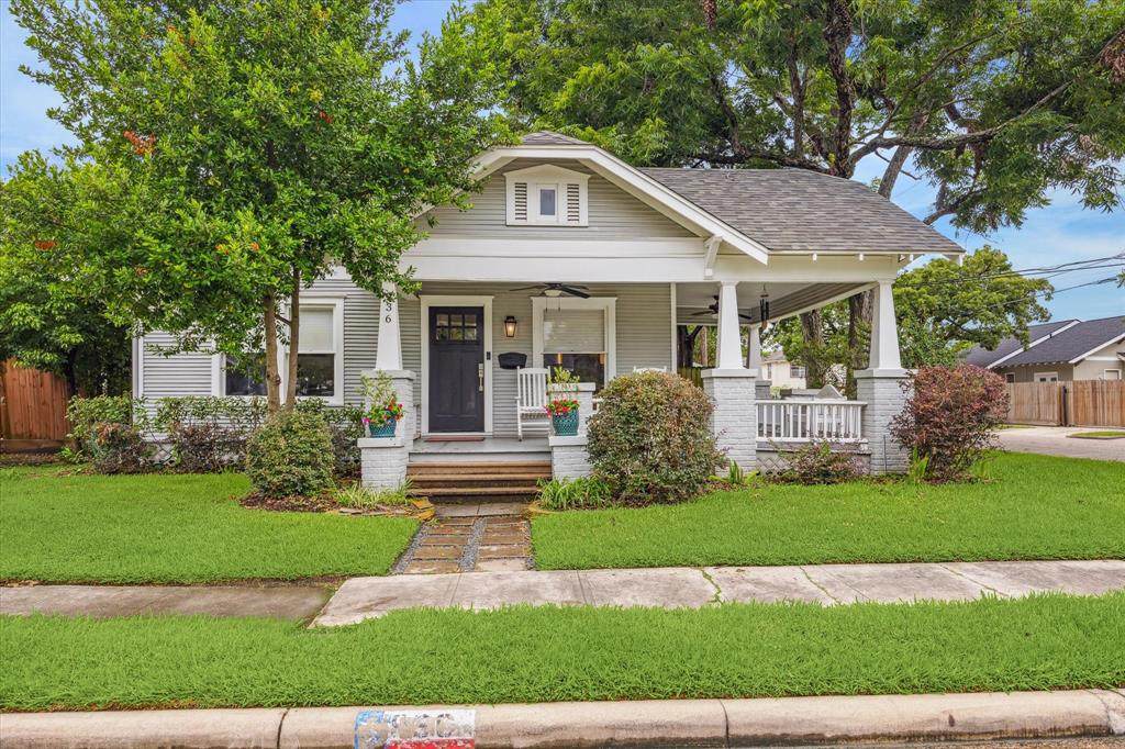 936 Cottage Street - Photo 1