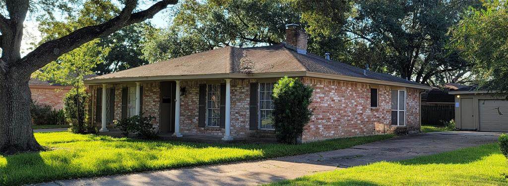 12010 Kirknoll Drive - Photo 1