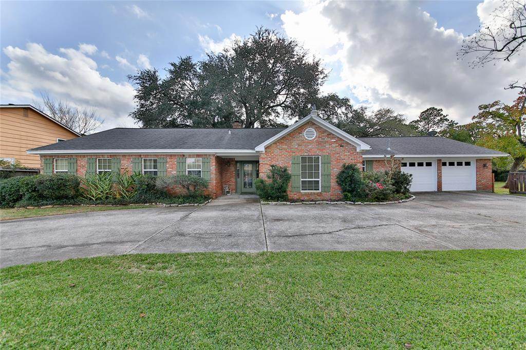 223 Seagrove Street - Photo 1