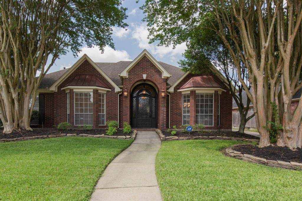 10923 Tulip Garden Court - Photo 1