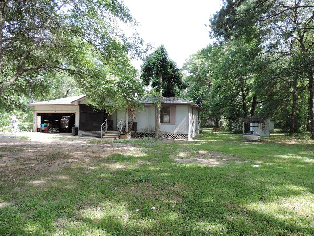 325 County Road 2321 - Photo 1