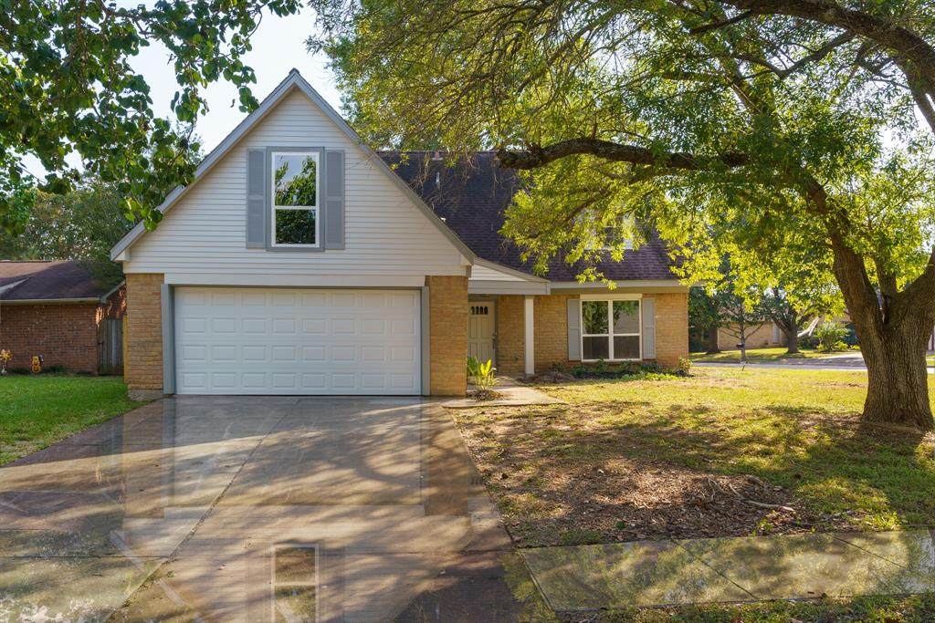 3002 Mosby Drive - Photo 1