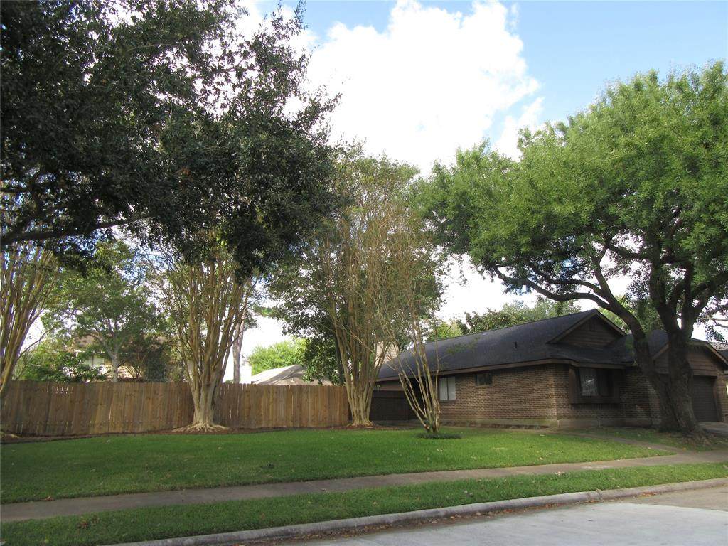 1618 Bradney Drive - Photo 1