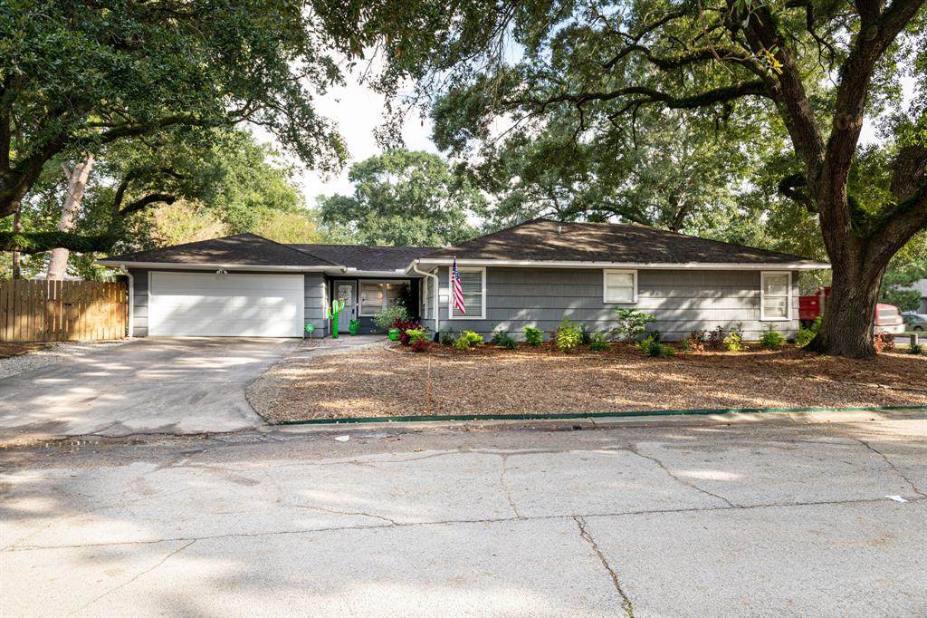 4619 Ella Boulevard - Photo 1