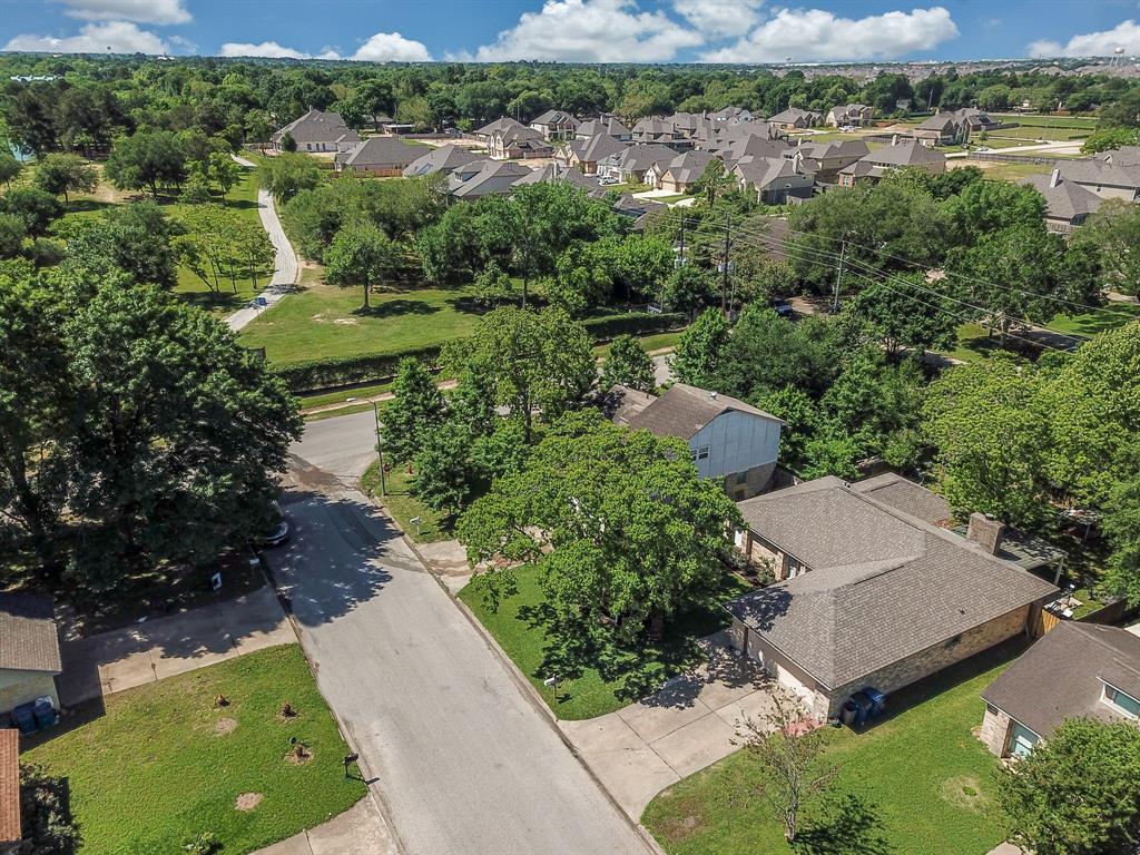 2507 Village Oak Drive - Photo 1