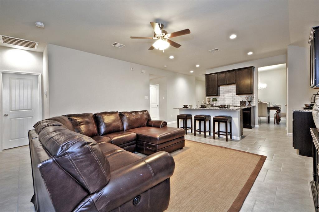 8806 Jamison - Photo 1