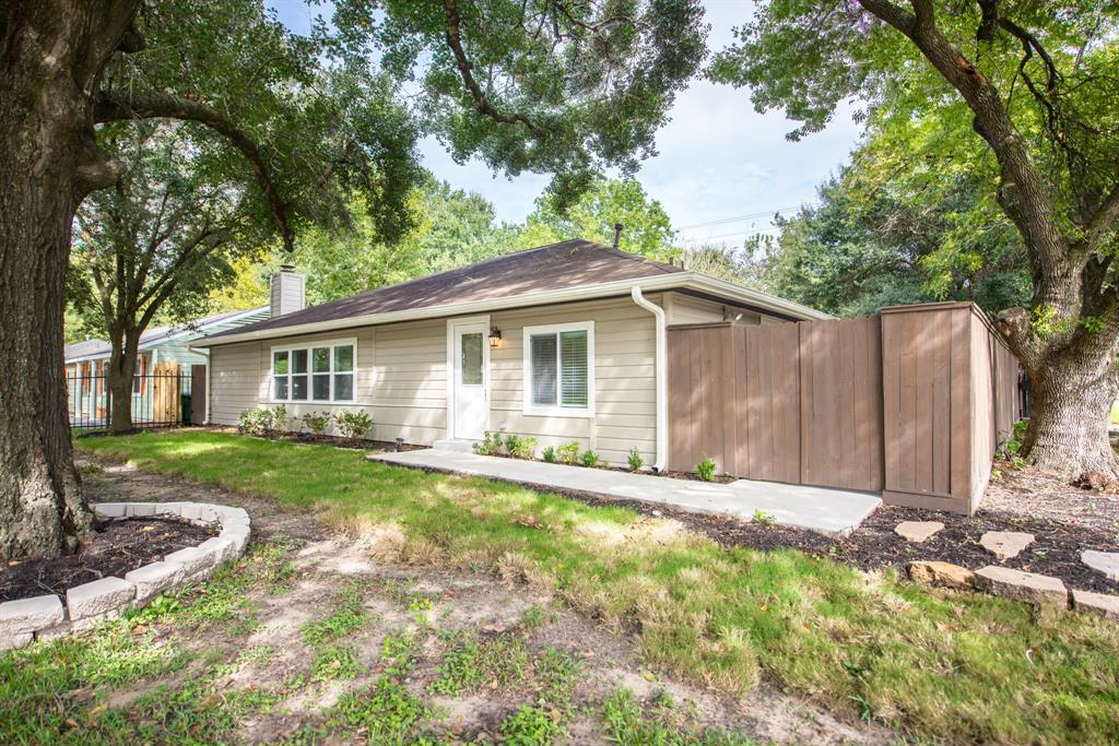 4802 Ella Boulevard - Photo 1