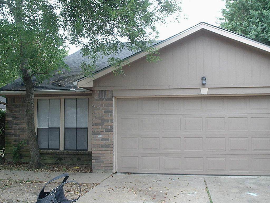 11523 Henley Drive - Photo 1