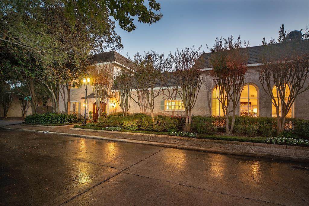 5407 Chevy Chase Drive - Photo 1