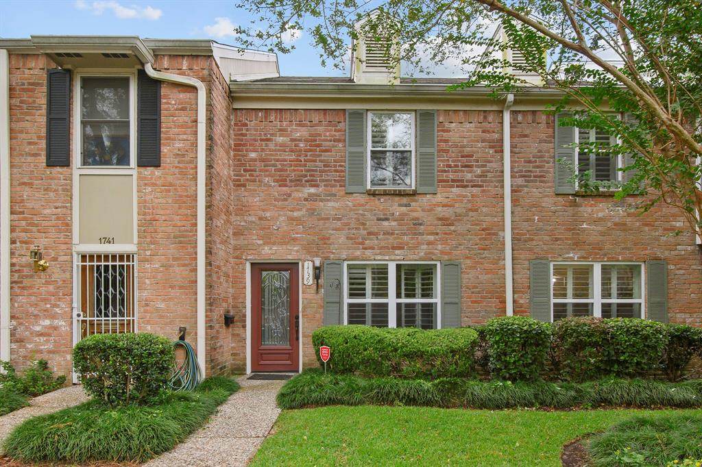 1739 Sam Houston Parkway - Photo 1