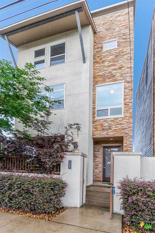 196 Harvard Street - Photo 1