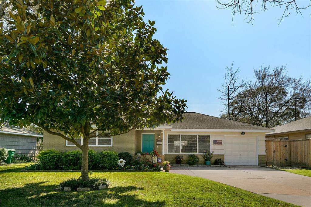 9609 Westview Drive - Photo 1