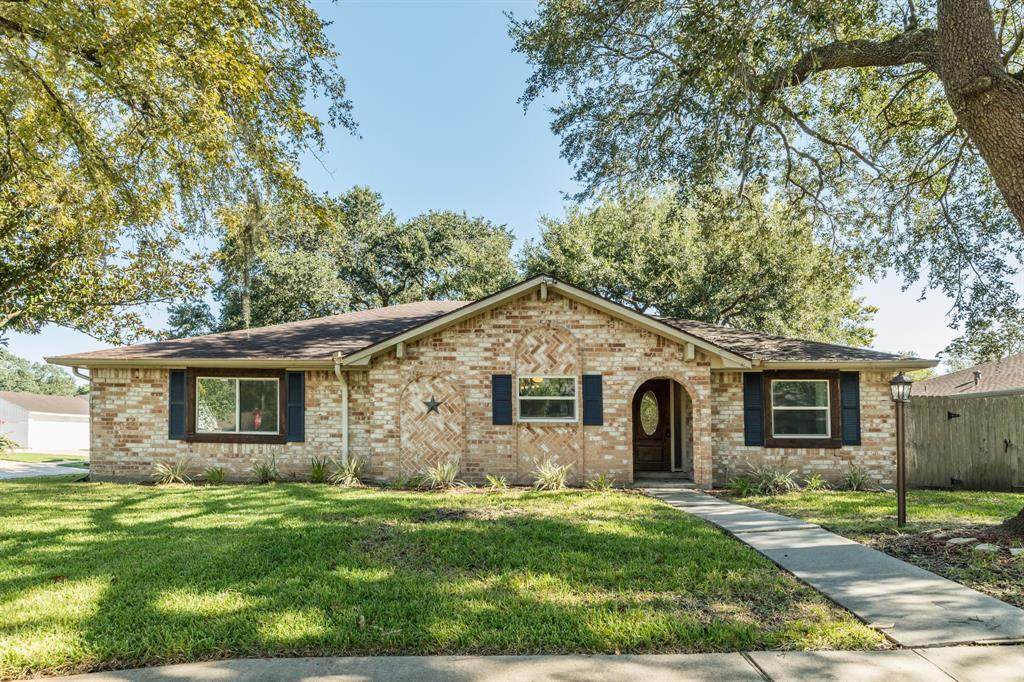 15703 Wandering Trail - Photo 1