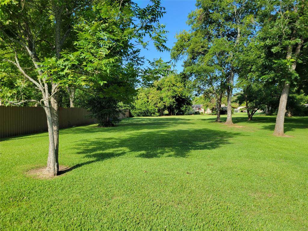 129 Grace Street - Photo 1